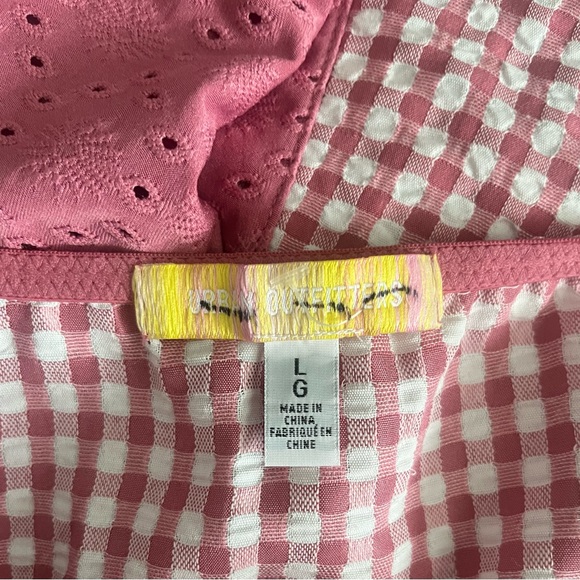 Urban Outfitters Pink Gingham‎ Eyelet Sides Shoulder Tie Mini Dress Size Large - Picture 3 of 6